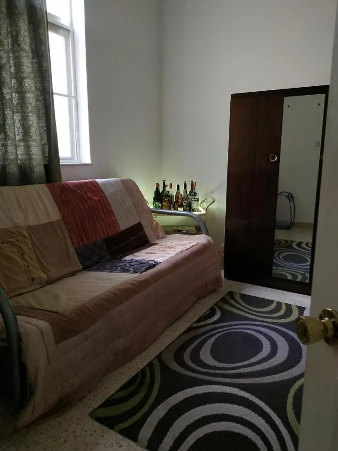 Charming Rooms With A Seaview Sliema