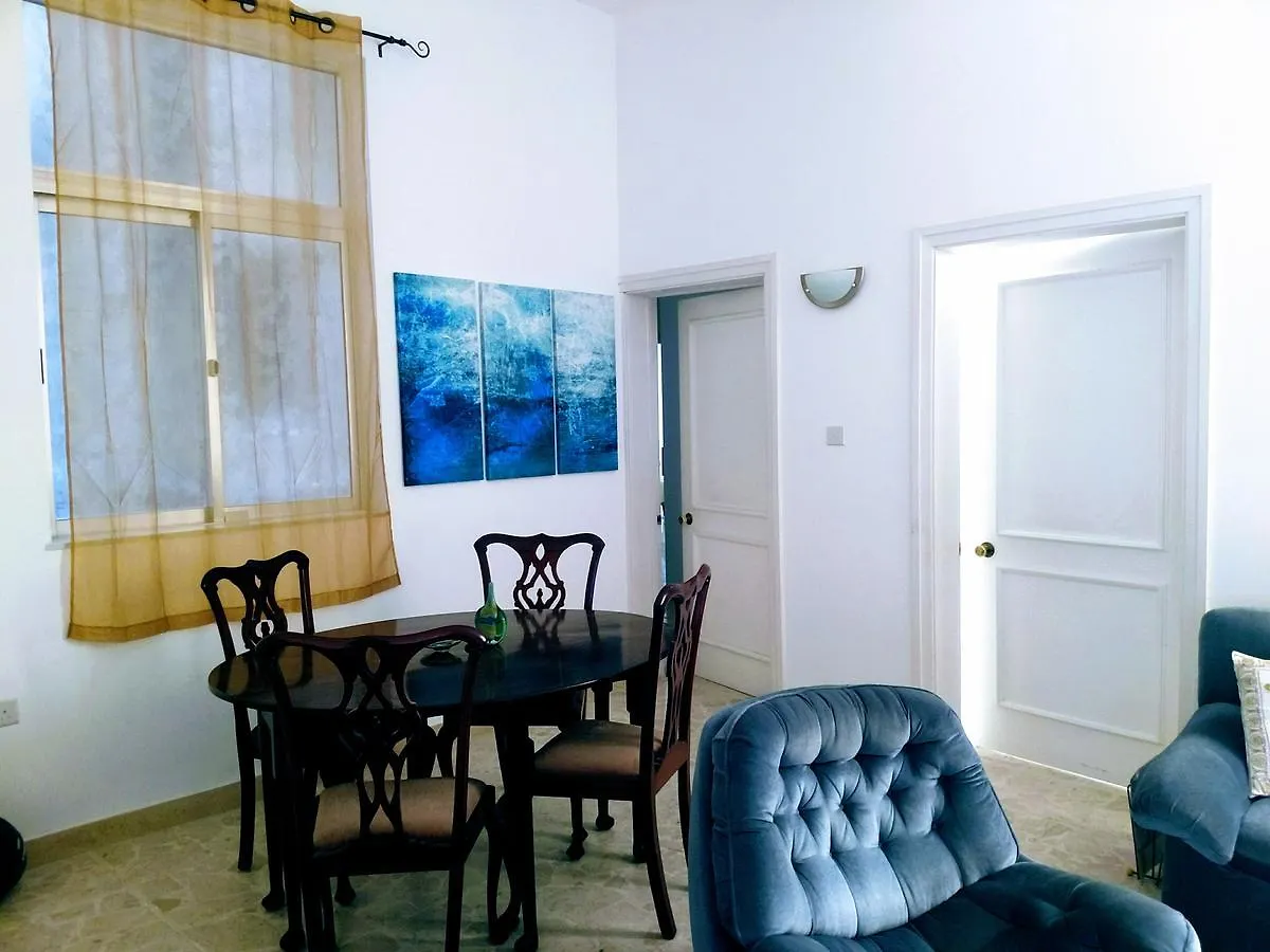 Charming Rooms With A Seaview Sliema Maison d'hôtes